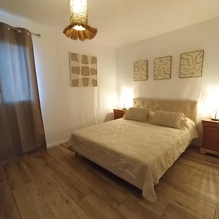 Semesterbostad Maisonnette 55m2 Lozari *